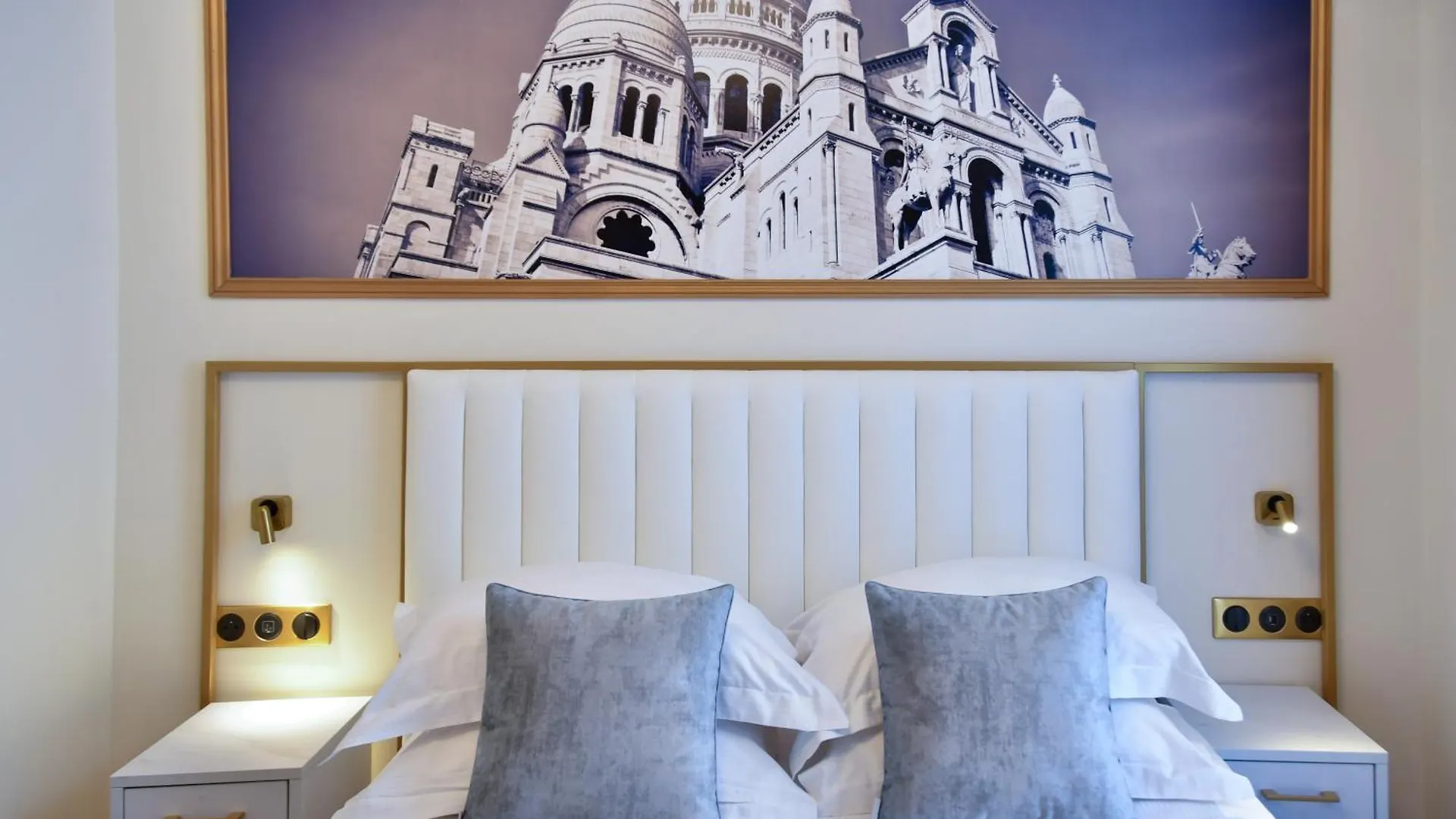Hotell Des Deux Avenues Paris